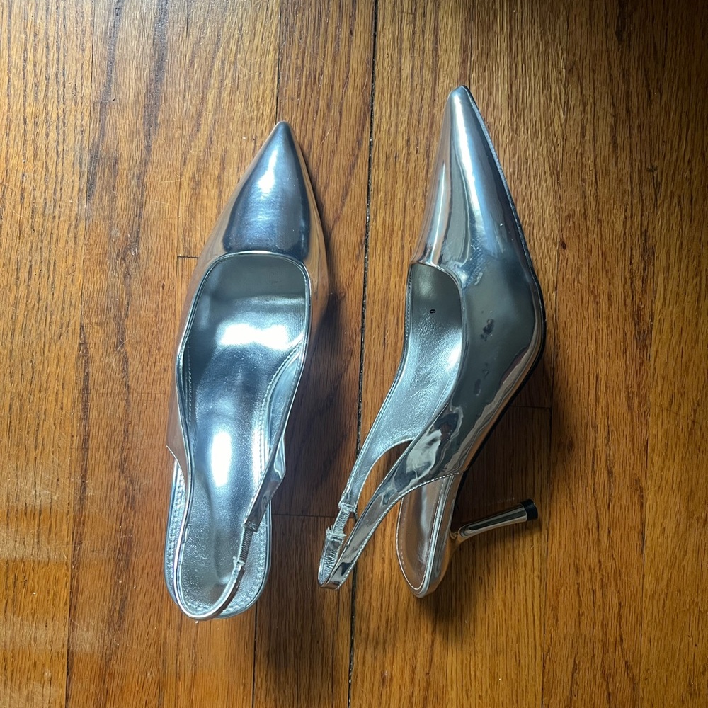 Silver size 9 slingback kitten heels